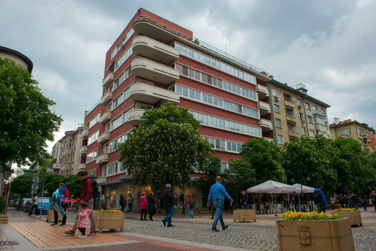 Design Apartment In Sofia Top City Center Exterior photo